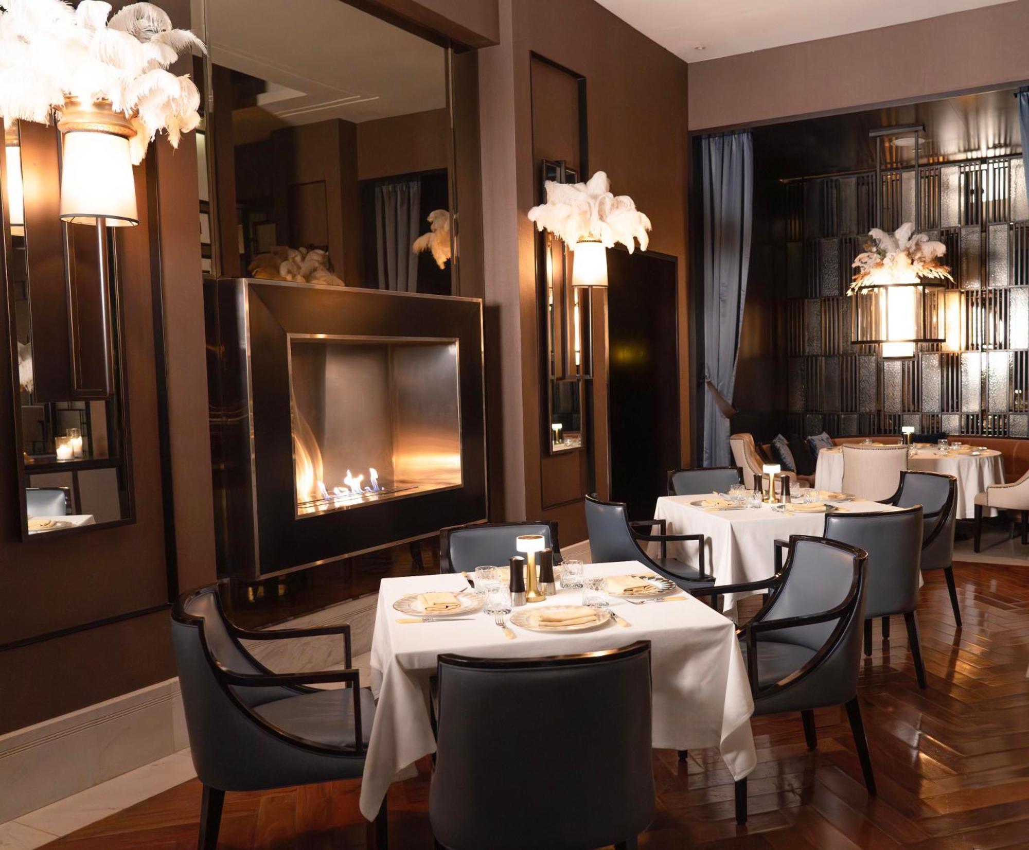 Fairmont Hotel 5*